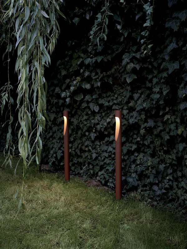 Flindt Garden Pullert Lang Corten Base Uten Adapter 2700K