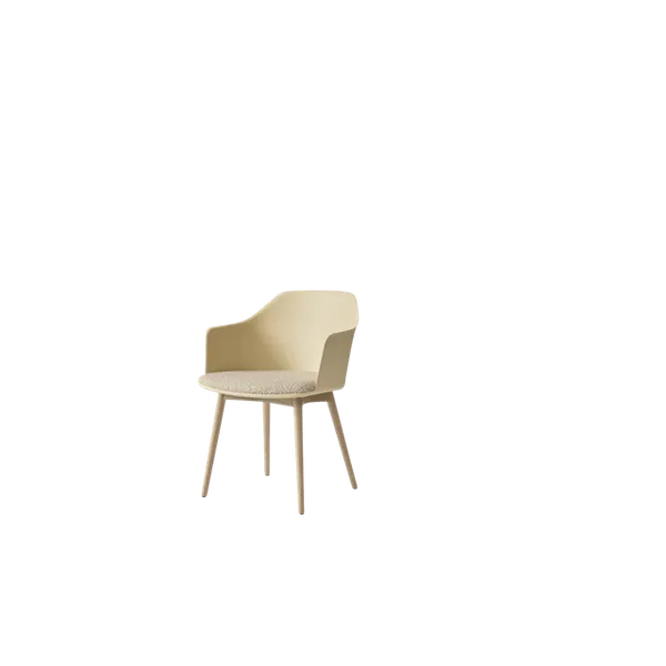 Rely HW77 Ruokatuoli Käsinojilla Pehmustettu Istuinosan Beige Sand/Kirkaslakattu Tammi/Karakorum 003