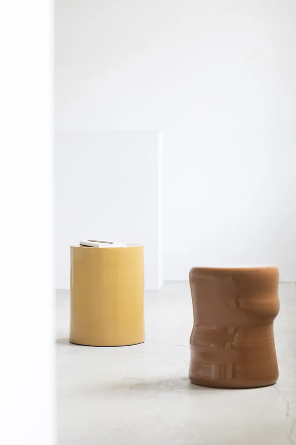 Pawn Sidebord Round Gul