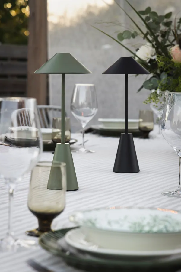 Cannes 32 Bordlampe Bærbar Mosegrønn