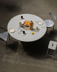 Sintra Spisebord Ø135 cm Hvid Marmor / Cork