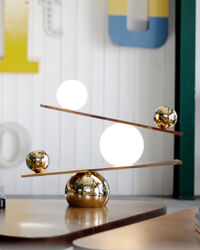 Balance Bordslampa Mässing