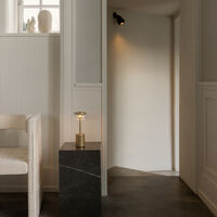 Blossi Mini Bordlampe Bærbar Nordic Gold / Klar