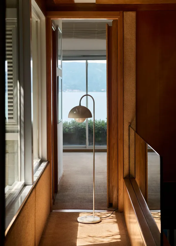 Flowerpot VP12 Golvlampa Grey Beige