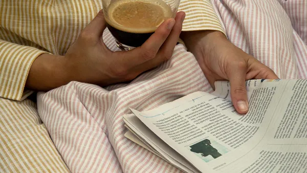Monochrome Lines Påslakanset 140x200 + 50x70 cm Grön