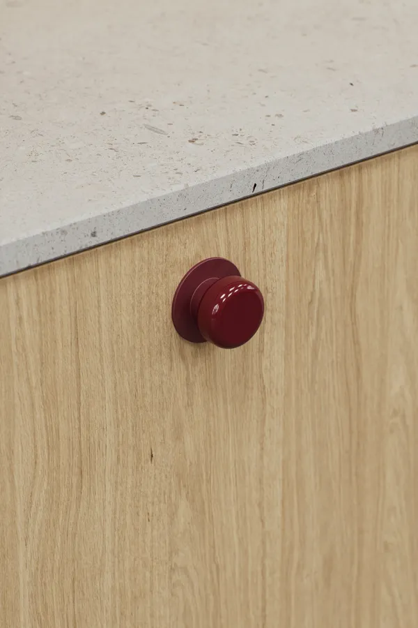Colette Knopp 50 mm Maroon Red