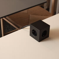 Square 1 Forlængerledning med USB-C / Magnet 18 m Stockholm Black