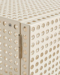 Perforated Skap Stor Eggshell
