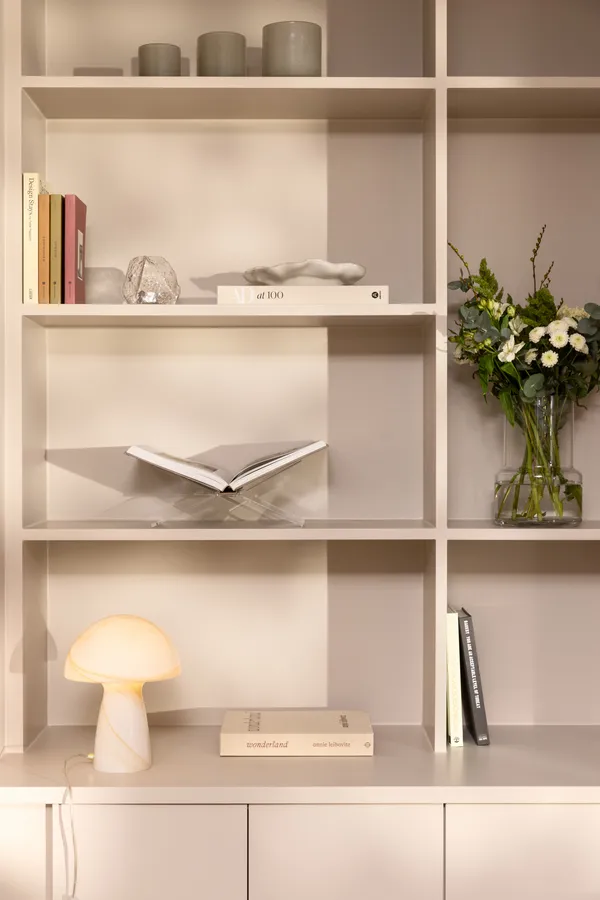 Fungo Swirl Bordlampe 22 cm Beige