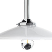 No 3 Vägglampa