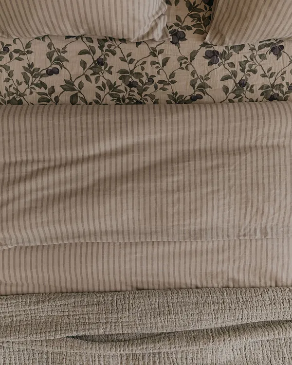 Stripe Mauve Påslakan 210x150 cm