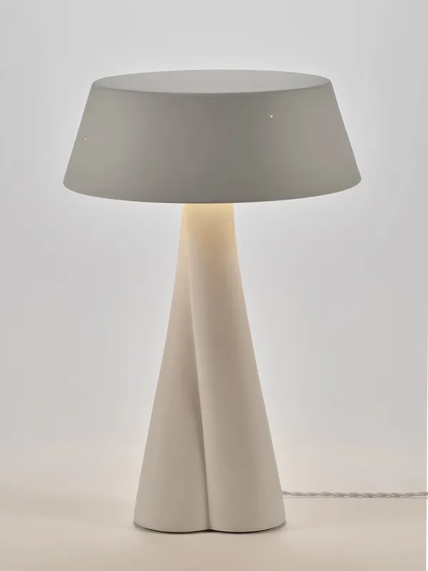 Paulina 04 Bordslampa H:51.5 cm Beige