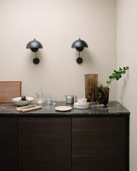 Flowerpot VP8 Vegglampe Matt Black