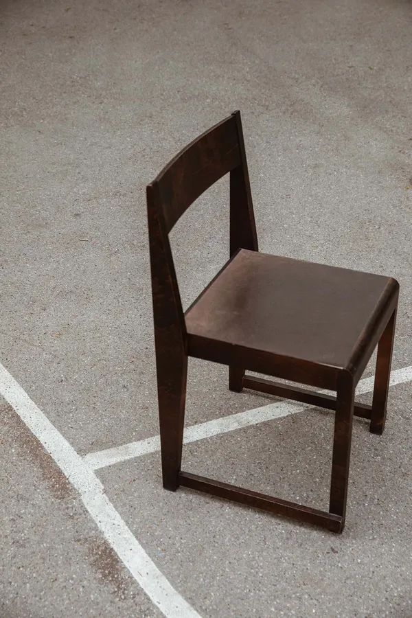 Chair 01 Stol Brun