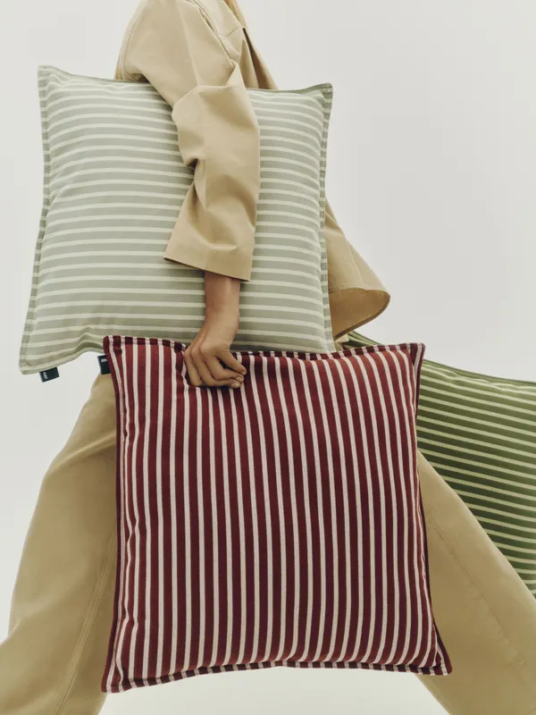 Terrazza Cushion 50x50 cm Grey bold stripe