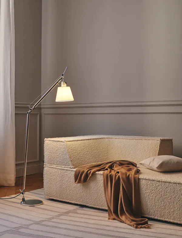 Tolomeo Basculante Gulvlampe Parchment