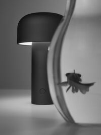 Bellhop Bordslampa Portabel Mattsvart