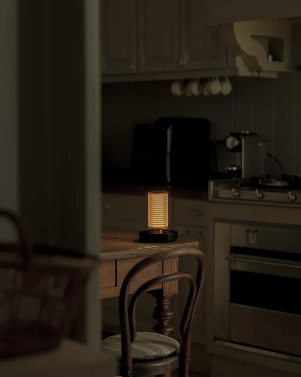 Frechin A Table Portabel Lampa