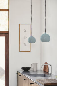 Ball Pendel 18 cm Glossy Mintgrøn