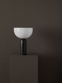 Kizu Bordslampa Small Svart Marmor