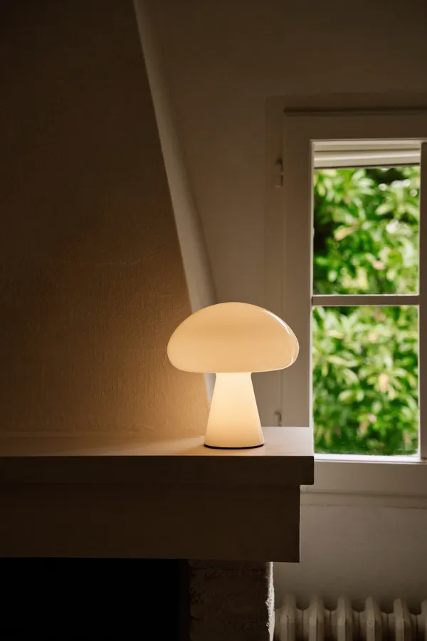 Obello Bordslampa Portabel Pearl White