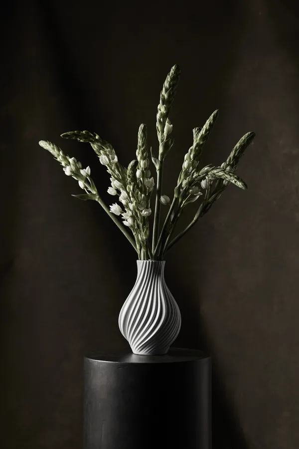 Twist Vas H18 cm vit porslin Vase