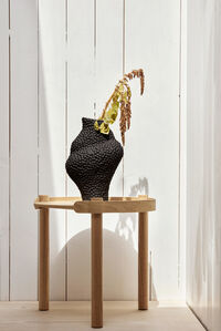 Isla Vase 32 cm Sort
