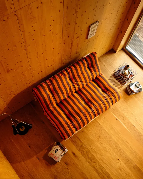 Roots Sovesofa 140x200 cm Orange / Brun