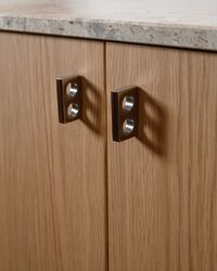 Bobbe Knopp Titanium