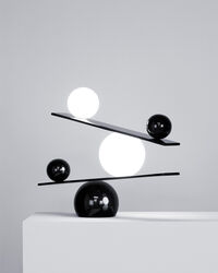 Balance Pöytävalaisin Musta