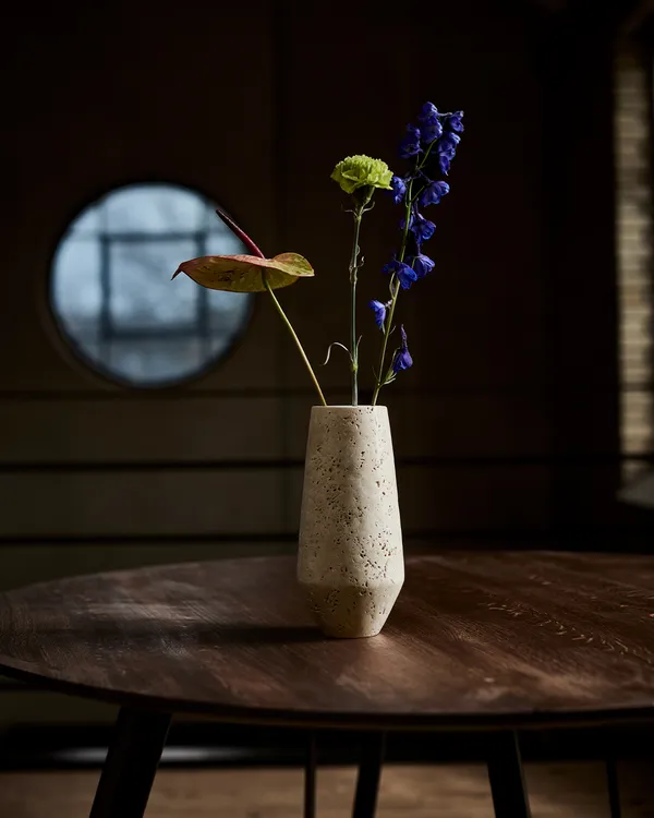 Minerva Vase 25 cm Cream