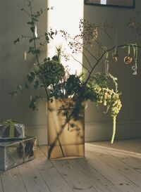 Ridge Vase Frostet Glas 485 cm Taupe