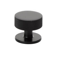 Crest Knob 32 Brass