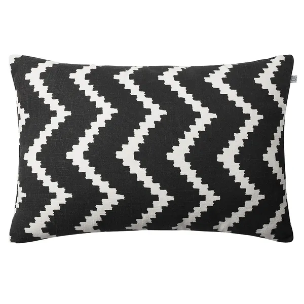 Ikat Sema Udendørspude 40x60 cm Sort