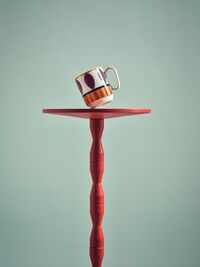Pedestal Sidebord Eik Rød