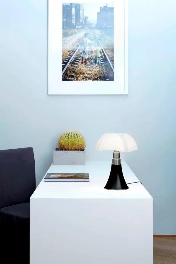 Pipistrello Mini Bordlampe LED Mørkebrun