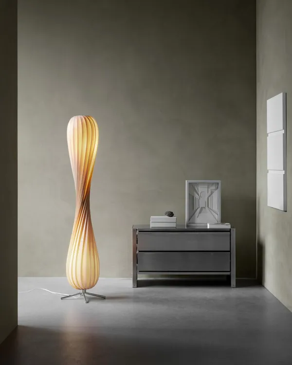 TR7 Gulvlampe 148 cm Naturlig