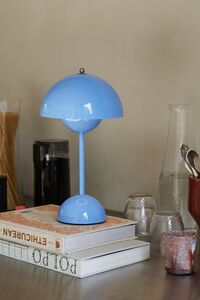 Flowerpot VP9 Bordlampe Bærbar Swim Blue
