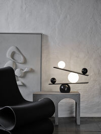 Balance Bordlampe Sort