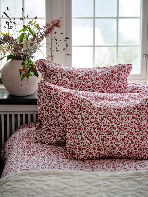 Flower Printed Cotton Sateen Bäddset Vit / Röd 220x220 cm