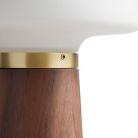 Nova Bordlampe Valnød