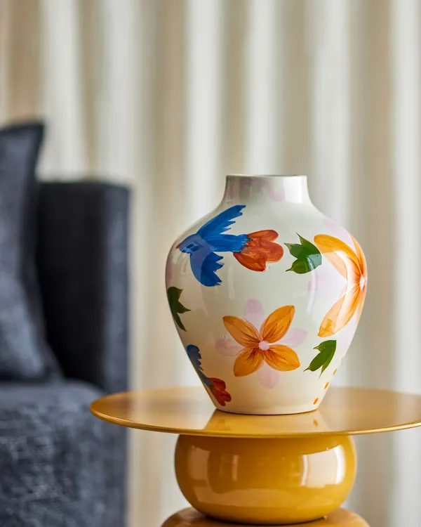 Maricala Vase