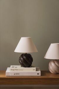 Dahlia 24 Bordlampe Mocha