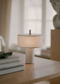 Margin Bordlampe Bærbar Beige
