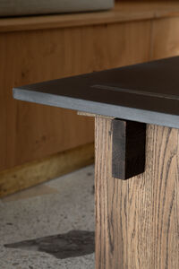 Arnold Sofabord 65x110 cm Mørk Beton / Mørk Eg