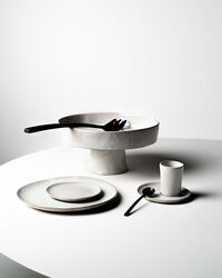 La Mère Bowl With Foot Off-white