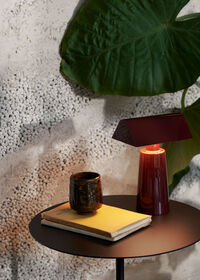 Caret MF1 Bordlampe Bærbar Dark Burgundy