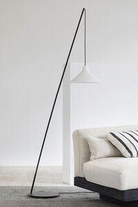 Seam Gulvlampe Sort / Hvid
