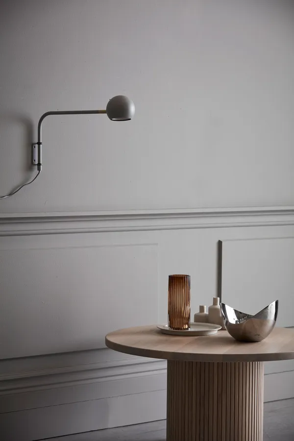 Yes! Vegglampe Beige