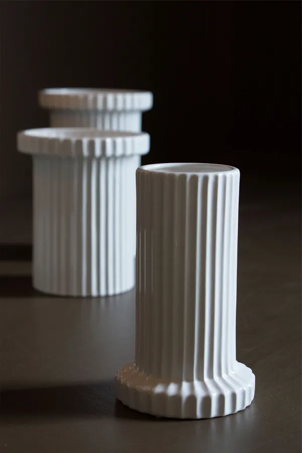 Stripe Vase Sandy Mole